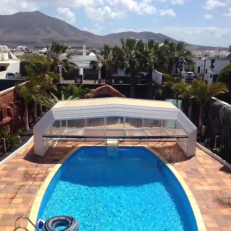 Lanzarote Olive Villa *